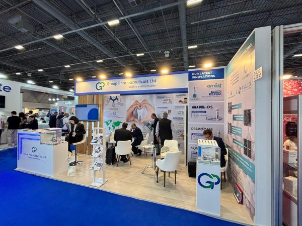 GROUP PHARMA — IDEX 2025 · جناح معرض · إسطنبول · صورة ملتقطة في الموقع (2/2)